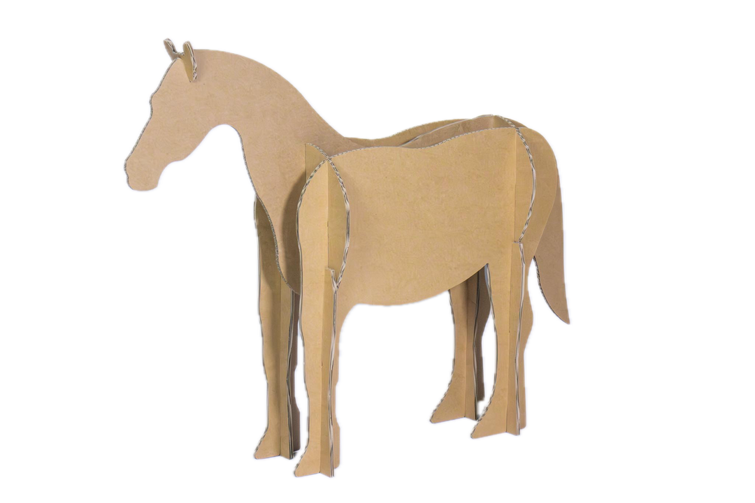 Pferd aus Pappe