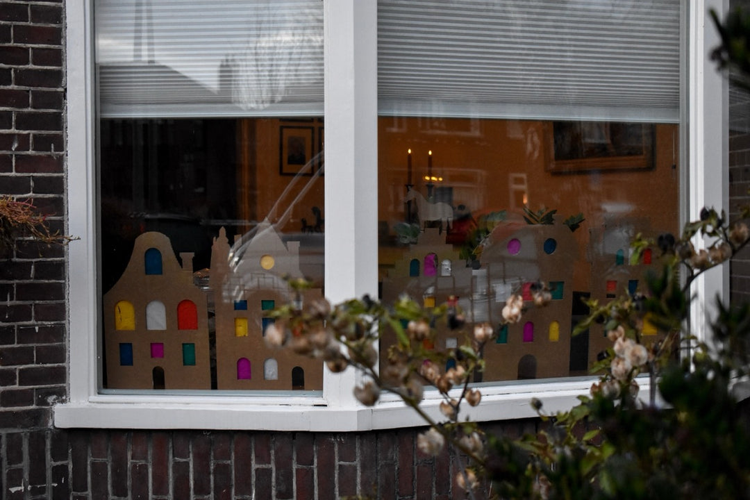 Cardboard Sinterklaas window decoration
