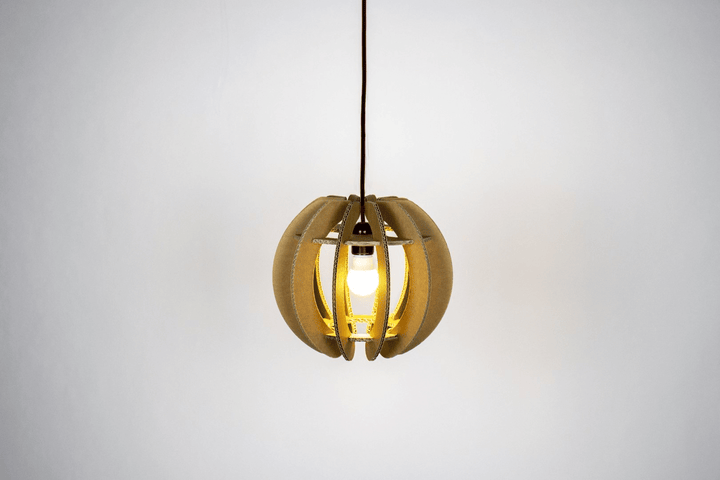 Kartonnen skanderborg lamp