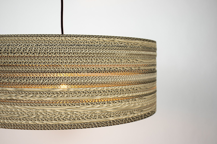 Kartonnen tolmin lamp